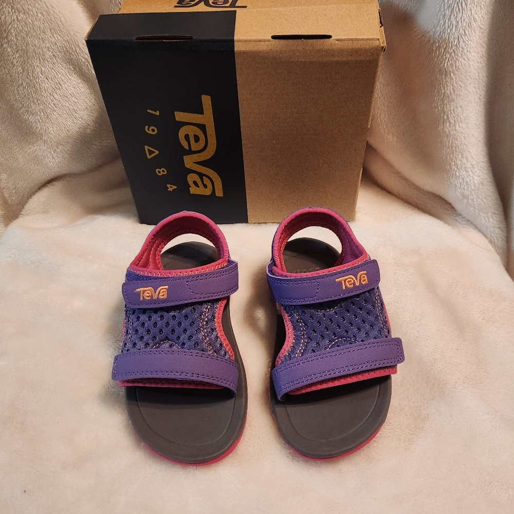 TEVA kids psyclone XLT purple pink hybrid sandals girls size 8 sneaker sole grip